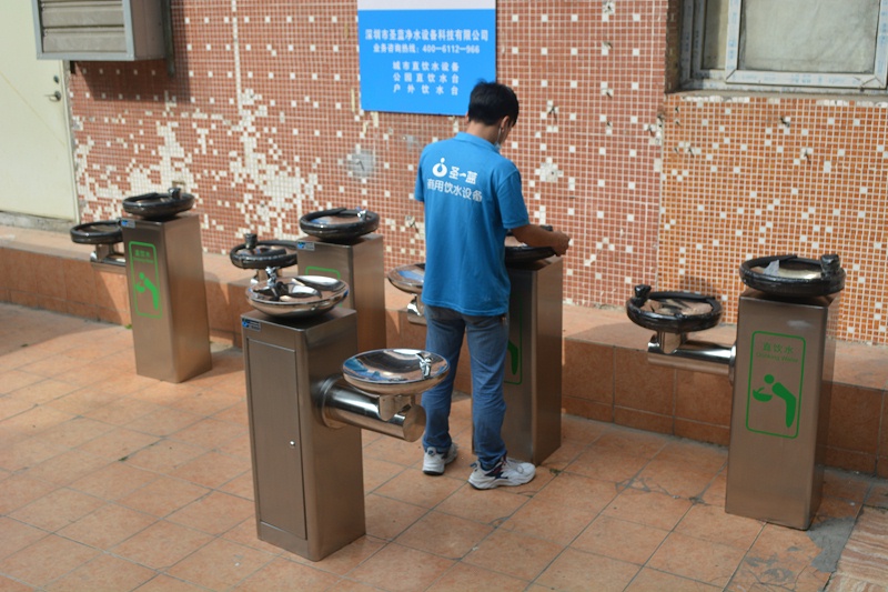 室外公共饮水台