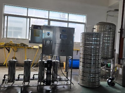 监狱直饮水设备、无悬挂水龙头都选圣蓝净水设备公司