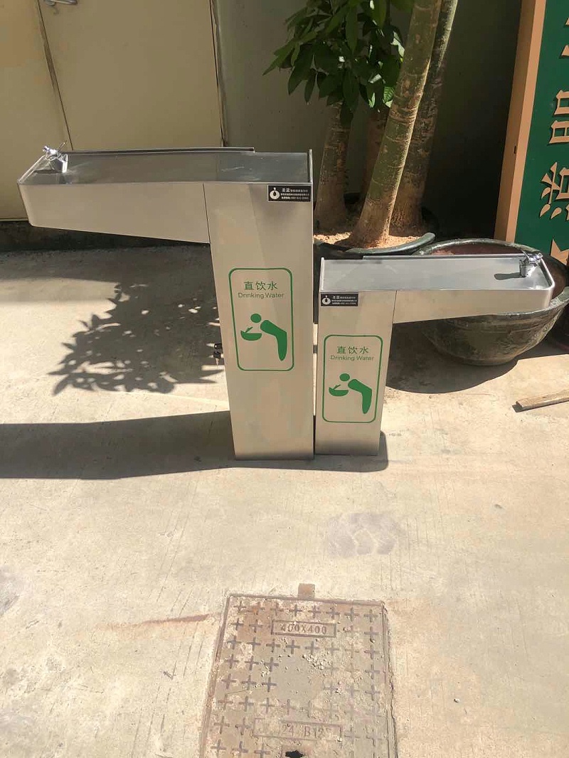 无障碍户外饮水台