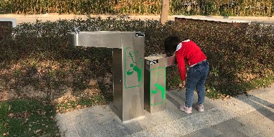 圣蓝教大家如何选择户外饮水台