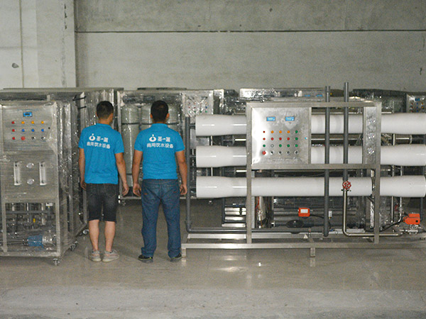 深圳圣蓝-纯净水设备成品仓库