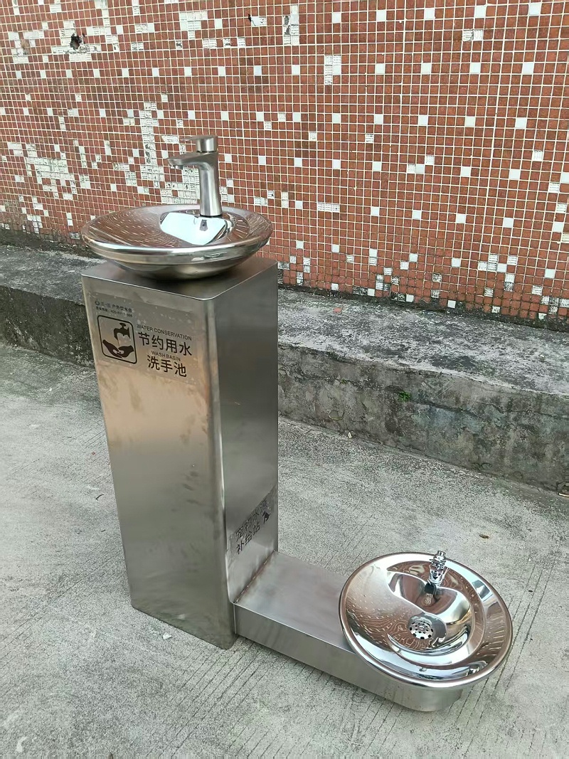 公园户外洗手池