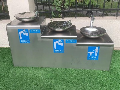 高温天气补水无忧！深圳幼儿园启用圣蓝户外饮水台筑牢健康防线