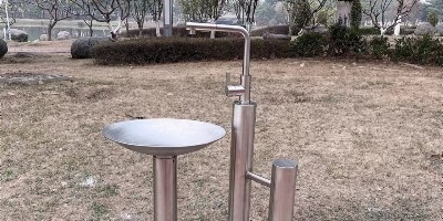 杭州市民广场户外不锈钢洗手池启用，大型活动后勤保障再升级